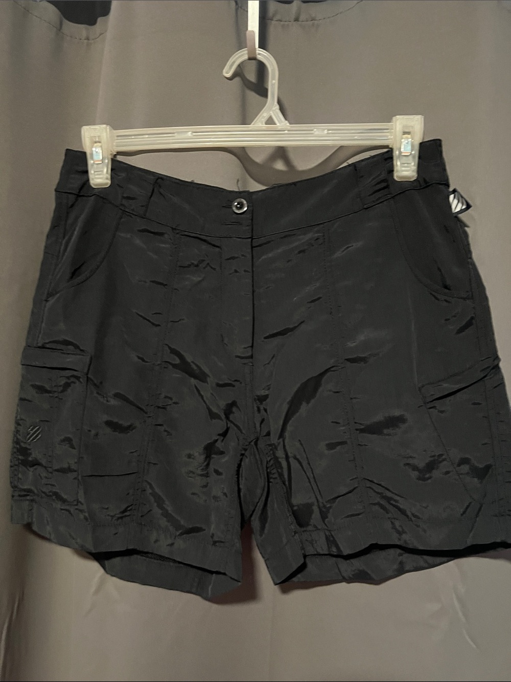 Women's Black Cargo Tidal Shorts with Utility Pockets